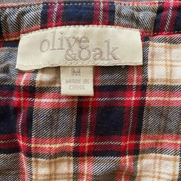 Olive & Oak, fall flannel patterned button down - Picture 7 of 10